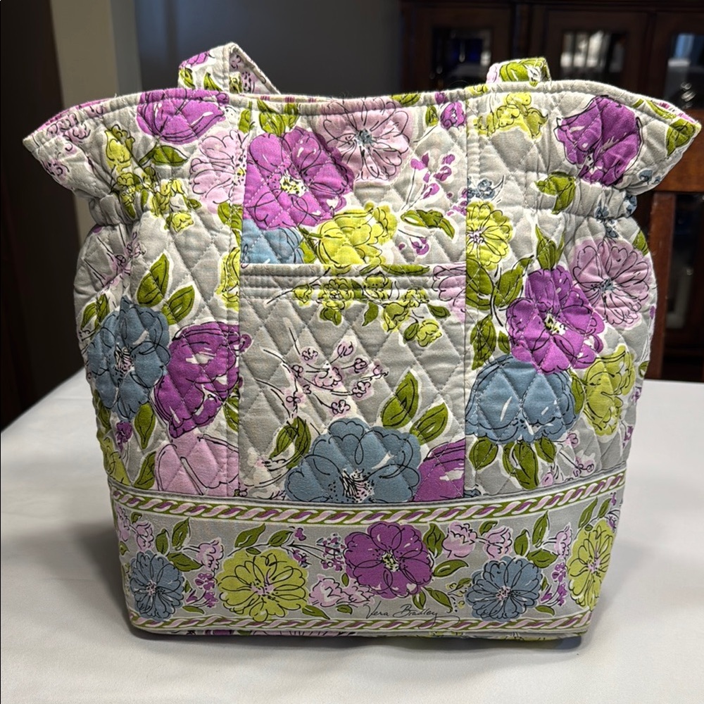 NWOT Vera Bradley Floral watercolor Quilted Tote Bag.